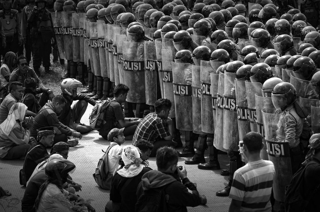 jurnalism, human interest, photography, jurnalistik, gray photography, jurnalism, human interest, human interest, human interest, human interest, human interest